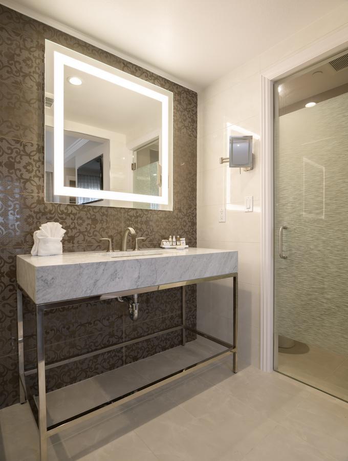 Woodcrest Cupertino Hotel